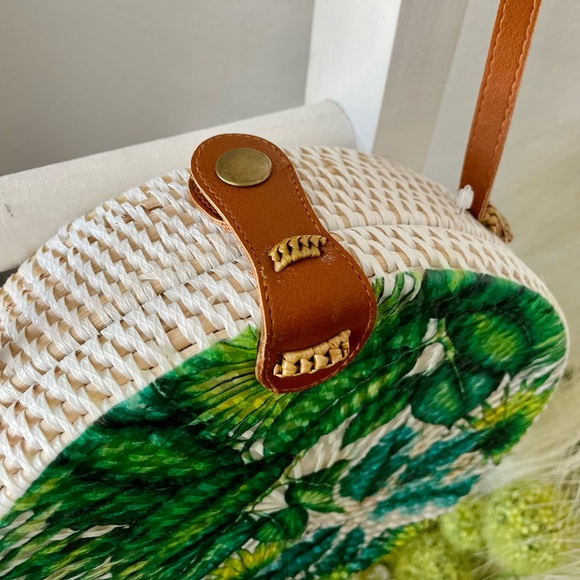 Round Rattan Straw Leaf Bag Purse New - Picture 5 of 6